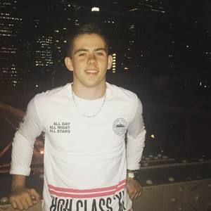 Meet your Posher, Austin